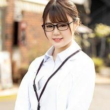 ORE-714 邀请美女研究员一起直播睁开眼后出现在眼前的是只穿着内裤的男人