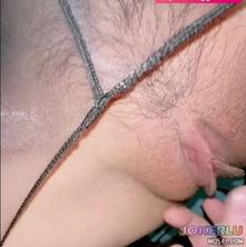  跨年夜穿开裆黑丝勾引姐夫沙发猛操高潮喷水爽翻天